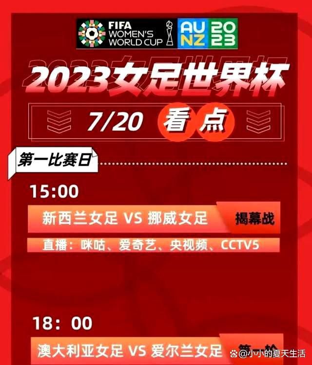 所以，它在高速坠入江面的那一刻，立刻砸起一片壮观无比的水花。